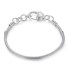 Load image into Gallery viewer, LOVE Snake Chain Bracelet