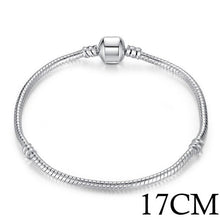 Load image into Gallery viewer, LOVE Snake Chain Bracelet