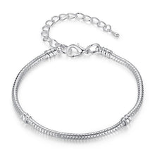 Load image into Gallery viewer, LOVE Snake Chain Bracelet
