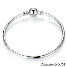 Load image into Gallery viewer, LOVE Snake Chain Bracelet