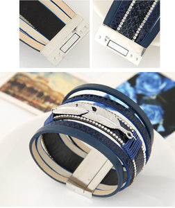 Lovely Alloy Feather Leaves Bracelet