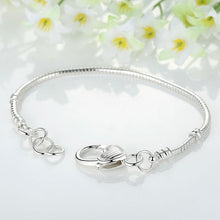 Load image into Gallery viewer, LOVE Snake Chain Bracelet